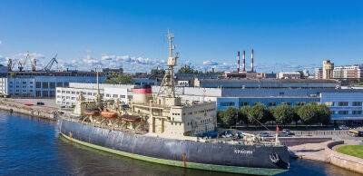 Корабельний канібалізм: росіяни почали розбирати свої криголами на запчастини