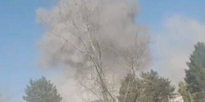 В Новоайдаре взорвалось здание, где оккупанты разместили свою базу — видео