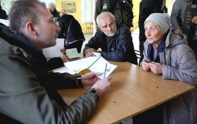 В освобожденных районах Харьковщины людям выплачивают по 1200 грн помощи