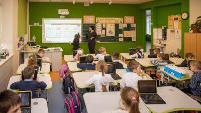 В учебных заведениях Украины будут работать "воспитатели безопасности"