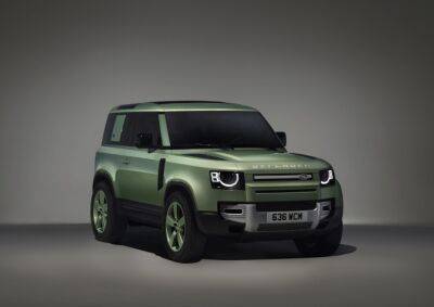 Land Rover Defender получил юбилейную спецверсию - autostat.ru - Амстердам