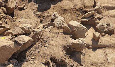 Археологи виявили у Філіппах величезну статую молодого Геракла (Фото)