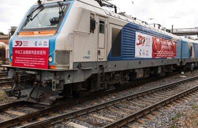 В Китай отправился первый поезд из Беларуси с 1,5 тыс. тонн торфа