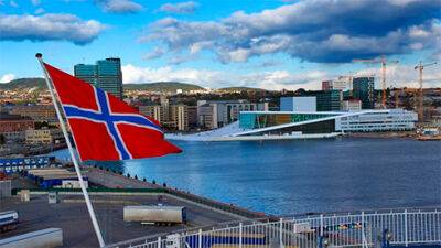 Норвегія офіційно призупинила дію угоди про спрощений візовий режим з РФ