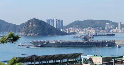 США хотят напугать КНДР: в Южную Корею прибыл авианосец для демонстрации силы, — Reuters