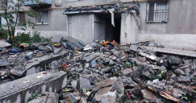 Из разрушенного российской ракетой дома в Торецке спасли 19 человек (ФОТО)