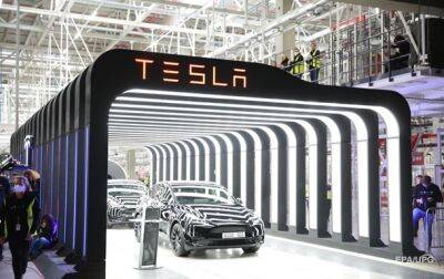 Илон Маск - Tesla отзывает почти 1,1 млн автомобилей в США - korrespondent.net - США - Украина