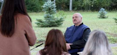 Лукашенко уверяет, что в Беларуси "не будет никакой мобилизации"