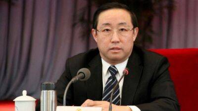 Чистка перед съездом. Бывшего министра юстиции Китая приговорили к смерти условно