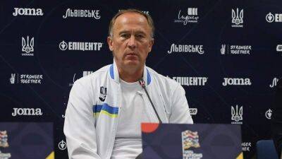 Тренера сборной Украины спросили о войне в Армении: реакция Петракова - видео