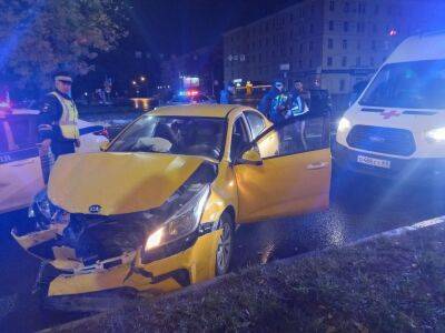 Ночью в Твери на Петербургском шоссе произошло ДТП с пострадавшими