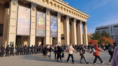 В российских городах возобновились акции протеста против мобилизации