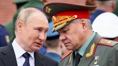 Путин подписал указ о внесении в УК понятий "мобилизация" и "военное положение"