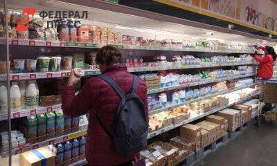 Этим летом россияне чаще ходили за продуктами и экономили на одежде