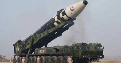 На фоне прибытия авианосца США: КНДР провела пуск баллистической ракеты малой дальности