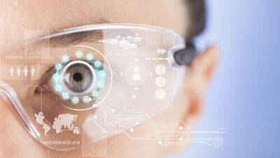 Израильский авиаинженер изобрел умные очки: снимают видео по движению глаз