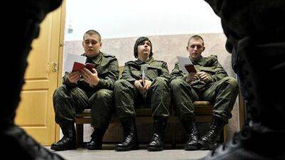 В России запретят выезд мужчинам после "референдумов" – росСМИ