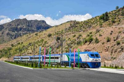 "Узбекистон темир йуллари" запускает дополнительные пассажирские поезда из Андижана