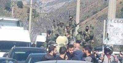 Российских силовиков бросили на границы Грузии: кадры происходящего