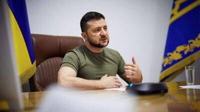 Интервью Зеленского прервало знаменитое извещение от ГСЧС: момент попал на видео
