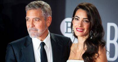44-летняя Амаль Клуни вышла в свет в элегантном красном комбинезоне (ФОТО)