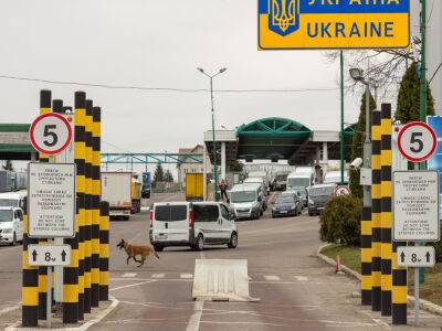 На украинско-польской границе временно не работает пункт пропуска "Шегини"