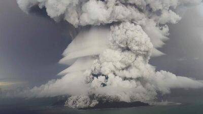 Январское извержение вулкана у островов Тонга будет долго нагревать Землю: что выяснили ученые
