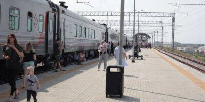 Из-за мобилизации. Пятерых россиян сняли с поезда на границе с Беларусью — СМИ
