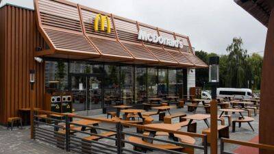 McDonald's могут открыть рестораны уже в октябре, – СМИ