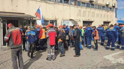 Окупанти змушують мешканців РФ «голосувати» на псевдореферендумі у Маріуполі