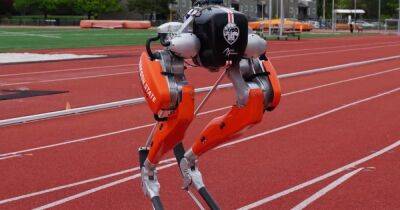 Двуногий робот установил мировой рекорд в роботизированном спринте на 100 м (видео)