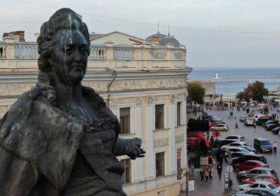 Одеська міськрада провалила голосування за демонтаж пам'ятника Катерині II