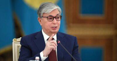 Вынуждены бежать: президент Казахстана назвал ситуацию в России безнадежной