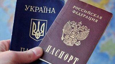 Оккупанты обязали врачей и учителей Мариуполя сдать паспорта Украины – Андрющенко