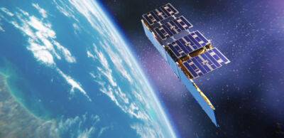 Окупився за два дні. «Народний супутник» ICEYE допоміг ЗСУ знищити техніки ворога на мільйони