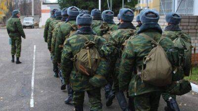 В России уже мобилизовали более 100 тысяч военных, – Генштаб