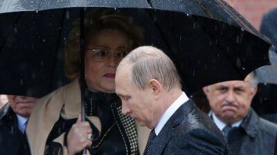 "Левада": после объявления мобилизации рейтинг Путина упал на 6 процентов