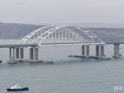 Подоляк о россиянах в Крыму: Я не очень хочу, чтобы все они уехали через Керченский мост. Есть определенные юридические вопросы