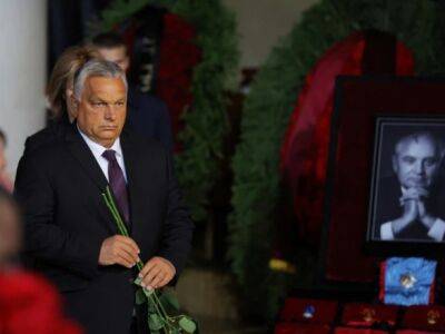Премьер-министр Венгрии приехал на похороны Горбачева – росСМИ