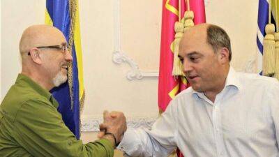 Министр обороны Великобритании тайно приезжал в Киев