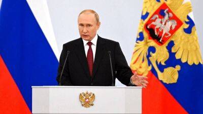 Москва оформляет аннексию, Киев подаёт заявку в НАТО