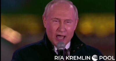 Совсем больной? Путин, выступая в Москве перед россиянами, еле крикнул "Ура!" (ВИДЕО)