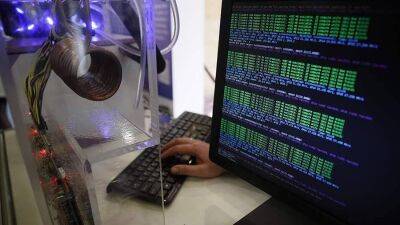 Антон Быков - Эксперт рекомендовал россиянам переводить криптовалюту на «холодные кошельки» - smartmoney.one - Россия