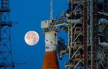Вильям Нельсон - Суперракета NASA снова не полетела к Луне: видео-трансляция - charter97.org - Белоруссия