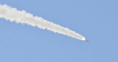 ПВО Украины сбивает до 70% российских ракет: сегодня утром еще две