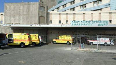 Беспорядки в приемном покое больницы "Сорока": пациент и его родственники напали на врача