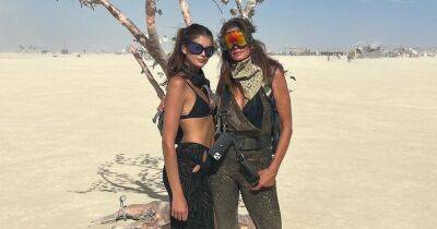 Синди Кроуфорд и Кайя Гербер показали, как веселятся на фестивале Burning Man