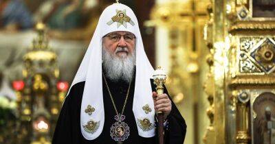 Делитесь деньгами: патриарх РПЦ Кирилл угрожает богатым россиянам адом