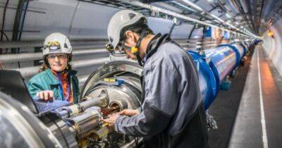 Работу Большого адронного коллайдера могут приостановить из-за энергетического кризиса