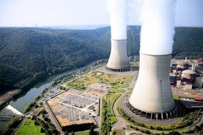 У Франції прагнуть до початку зими запустити всі ядерні реактори